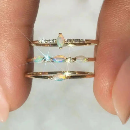 Centre Opal Gold Ring