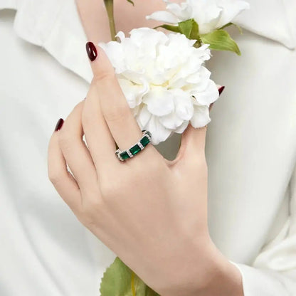 Emerald Green Luxury Eternity Ring