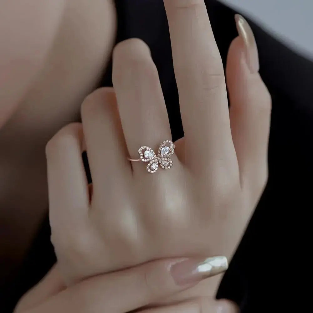 Luxury Dazzling Butterfly Ring