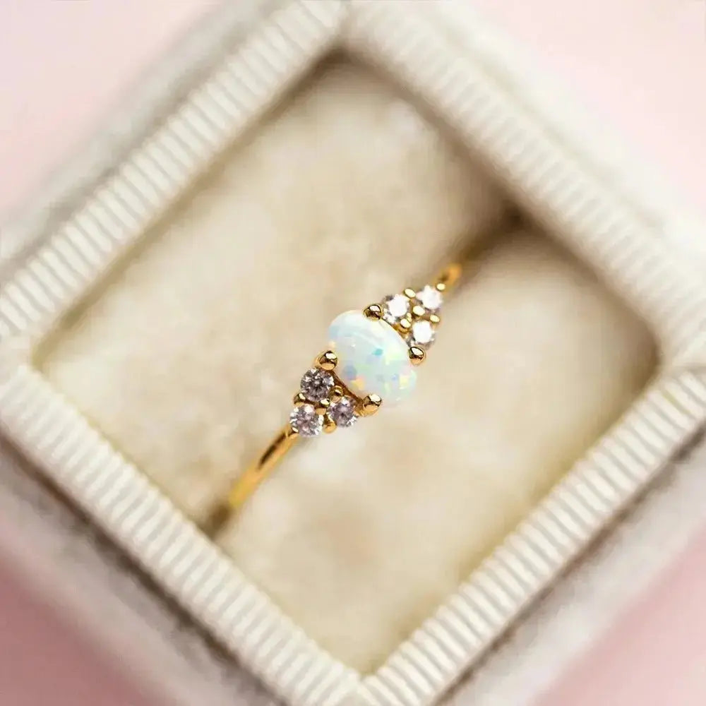 Queen Opal Eye Gold Ring