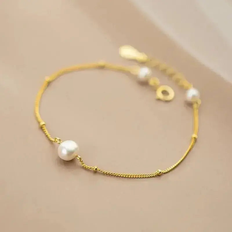 Three Pearl Vintage Vibe Gold Bracelet (small)