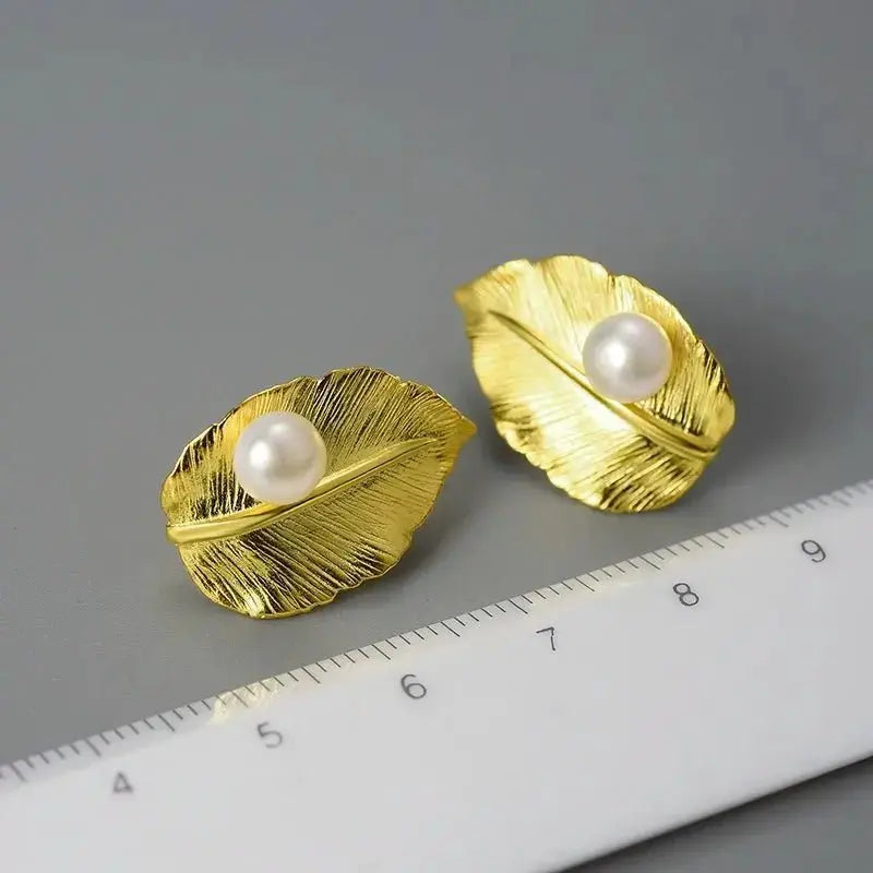 Vintage Handmade Leaf and Pearl Earrings shop name