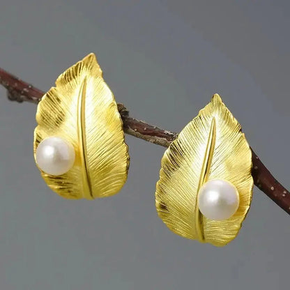 Vintage Handmade Leaf and Pearl Earrings shop name